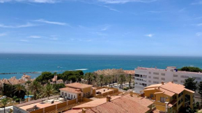 New 2023 Don Gustavo Luxury Beach Apartment, Pool, Sea views